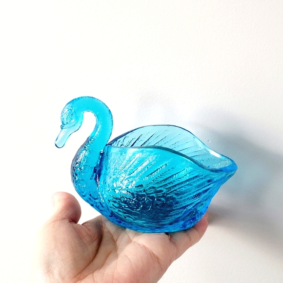Blue glass Swan bowl, small items holder, organizer for small items - Picture 7 of 7